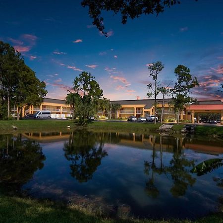 Surestay Hotel By Best Western St Pete Clearwater Airport Exterior photo